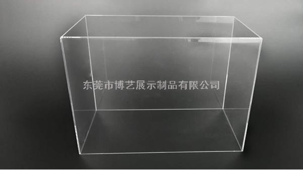 亞克力魚(yú)缸值得大家選擇嗎？