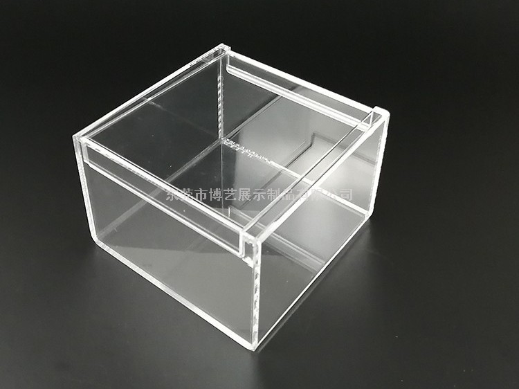 一個(gè)合格的亞克力透明盒子怎樣制作才符合要求？