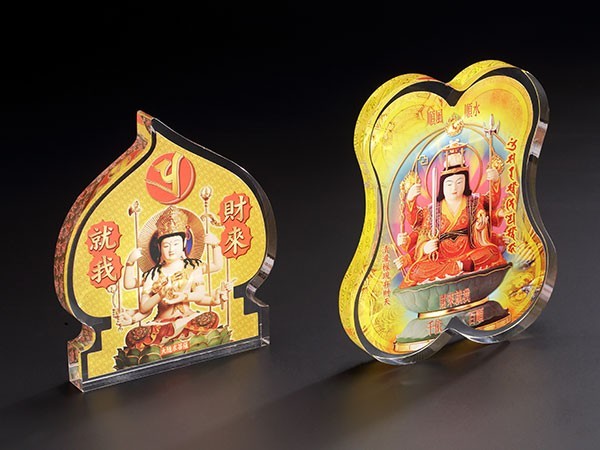 無(wú)縫熱壓展示臺(tái)